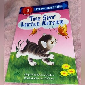 📚2/$10📚 The Shy Little Kitten- Step Into Reading